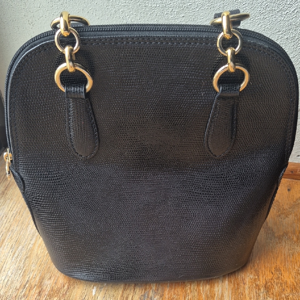 Elegant Black Textured Handbag